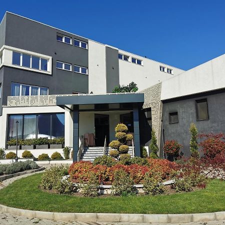 Guest Rooms Denicija Σκόπια Εξωτερικό φωτογραφία