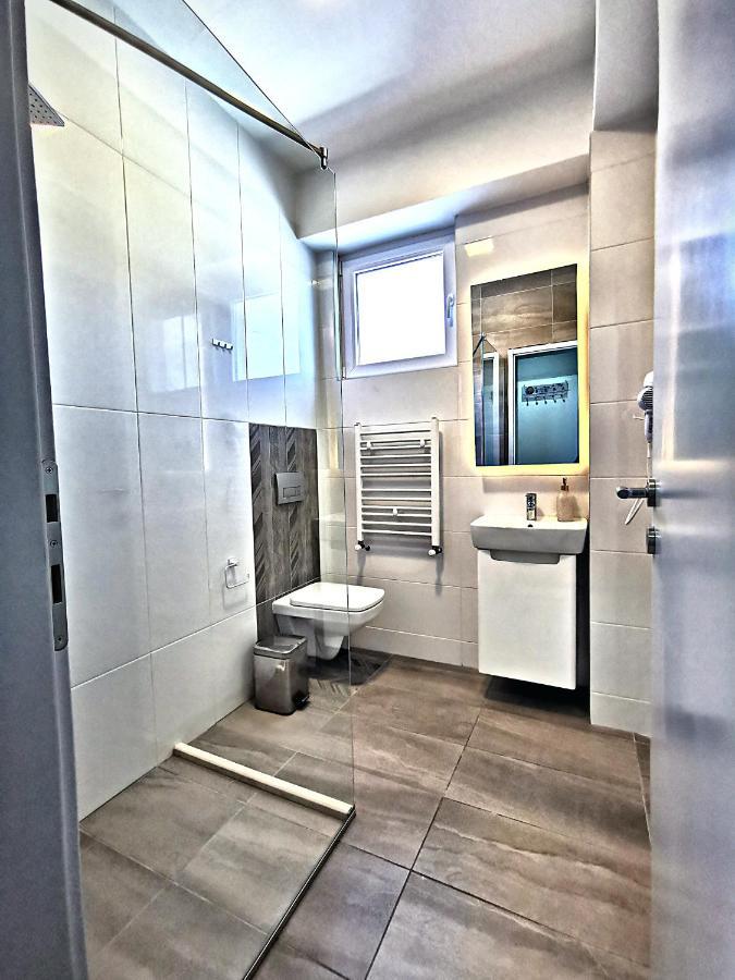 Guest Rooms Denicija Σκόπια Εξωτερικό φωτογραφία
