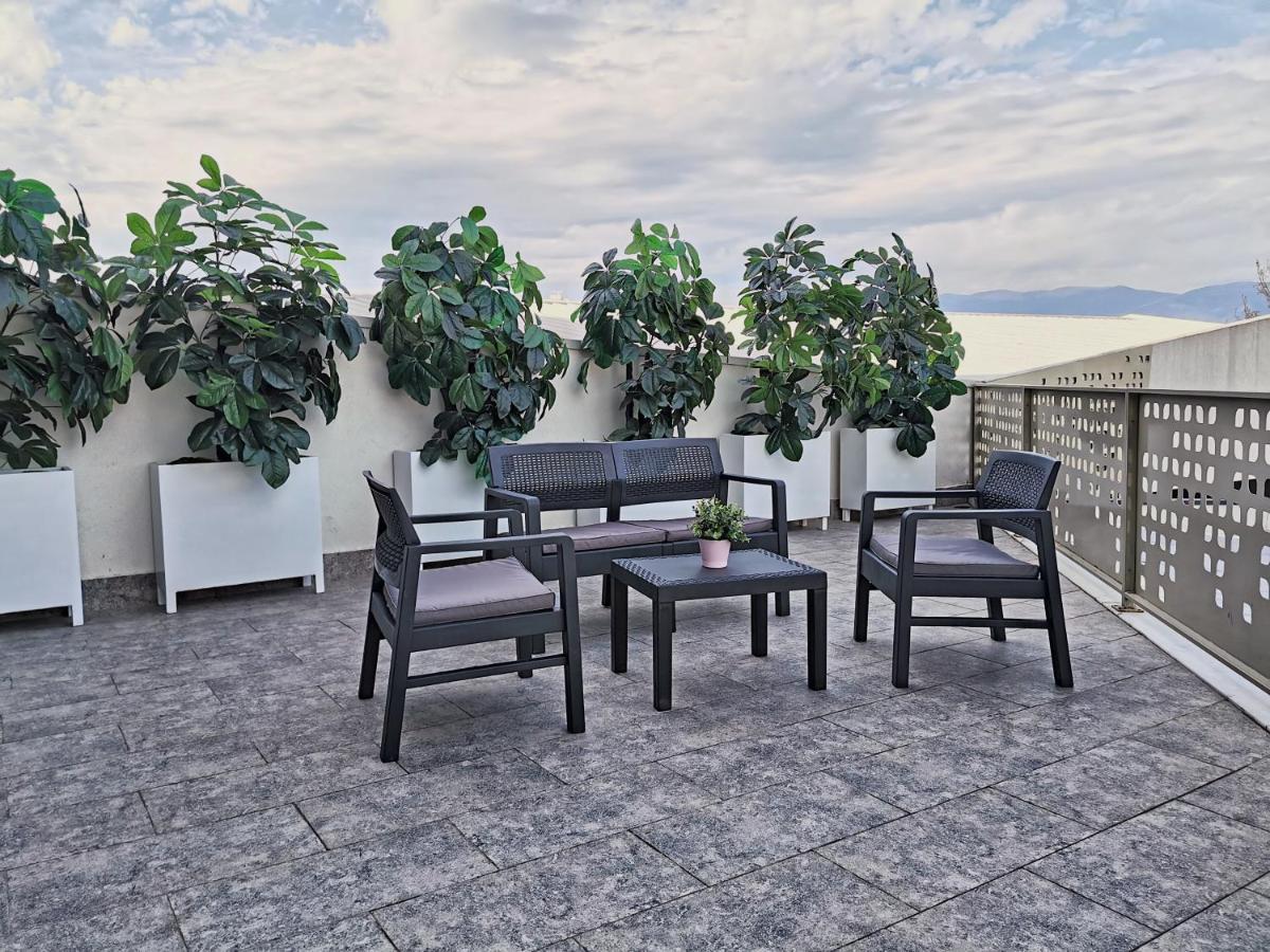 Guest Rooms Denicija Σκόπια Εξωτερικό φωτογραφία